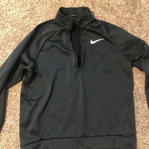 Men’s medium Nike 1/4 zip